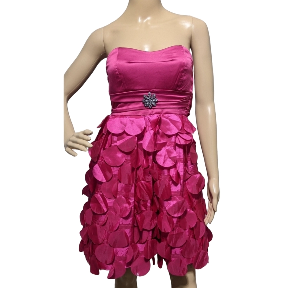 Women's Ruby Rox Hot Pink Strapless Formal Dress
